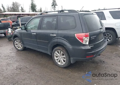 2011 Subaru Forester 2.5X Premium z USA, uszkodzony, nr VIN JF2SHBDC7BH779243
